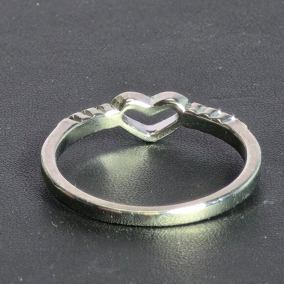 Open Heart Ring With Clear CZ Accent Stones Size 9.5 (NWOT) - Picture 5 of 6